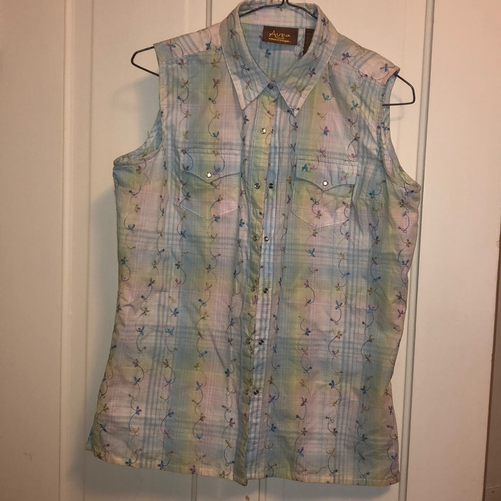 Aura sleeveless snap front cowgirl shirt